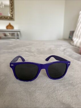 Bold Purple Retro Sunglasses with Black Lenses